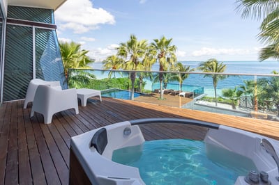 Luxury Villa Photo #19