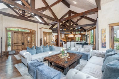 Luxury Villa Photo #13