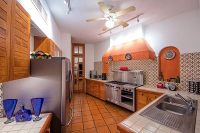 Luxury Villa Photo #20