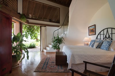 Luxury Villa Photo #15
