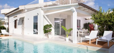 Luxury Villa Photo #2