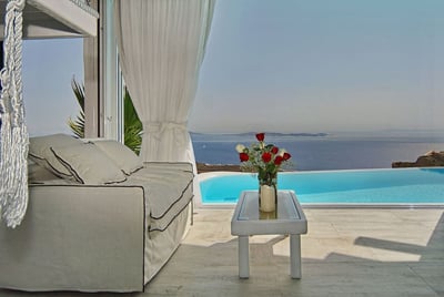 Luxury Villa Photo #10