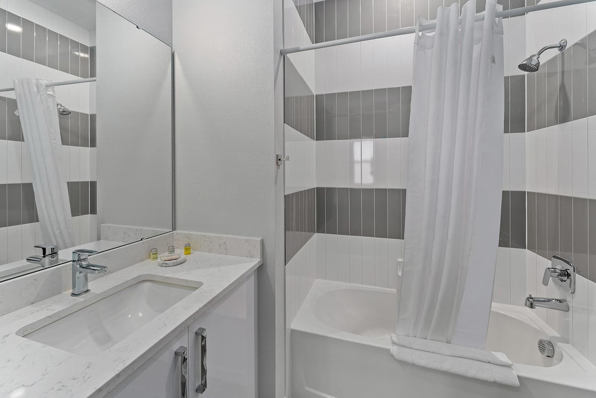 Safari Adventure at Villatel Village Solterra	