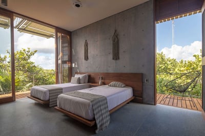 Luxury Villa Photo #19