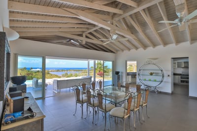 Luxury Villa Photo #20