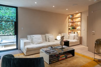 Luxury Villa Photo #28