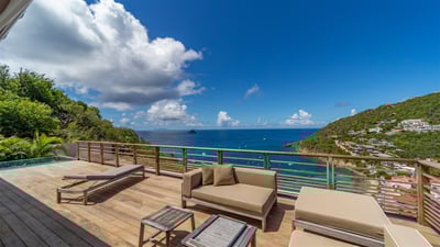 Pool & Terrace