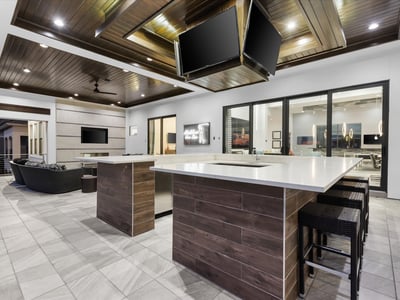 Luxury Villa Photo #41
