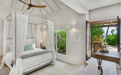 Luxury Villa Photo #21