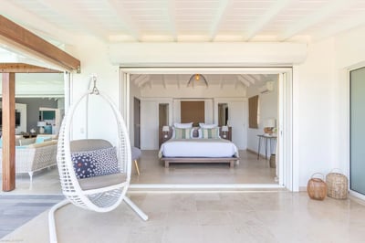 Luxury Villa Photo #32