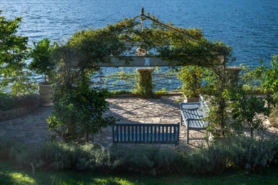 Luxury Villa Photo #3