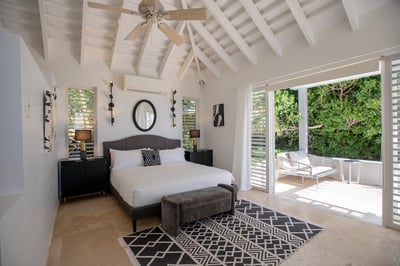 Luxury Villa Photo #73