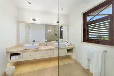 Luxury Villa Photo #21