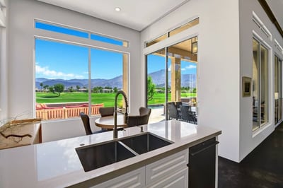 Luxury Villa Photo #19