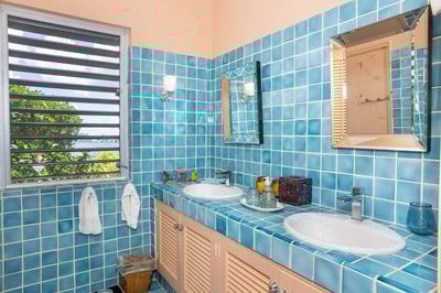 Luxury Villa Photo #25