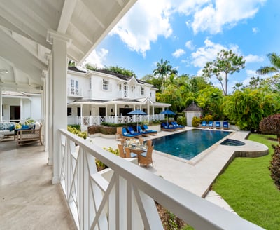 Luxury Villa Photo #6