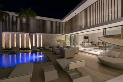 Luxury Villa Photo #19