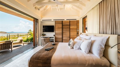Luxury Villa Photo #40