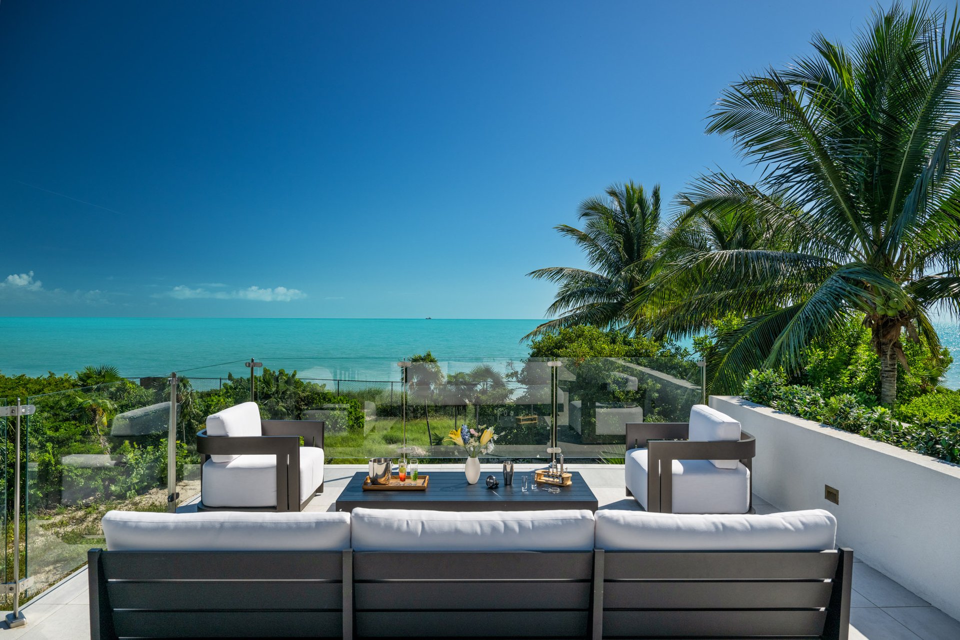 Goldfinger Villa - 3