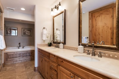 Luxury Villa Photo #13