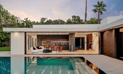 Luxury Villa Photo #11