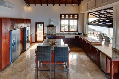 Luxury Villa Photo #15