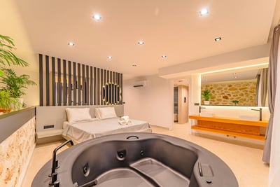 Luxury Villa Photo #41