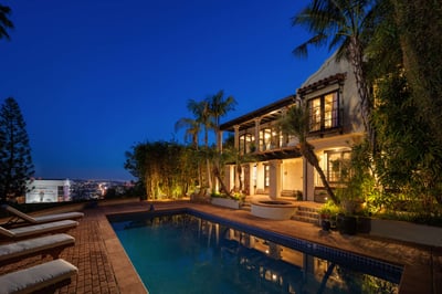 Luxury Villa Photo #3