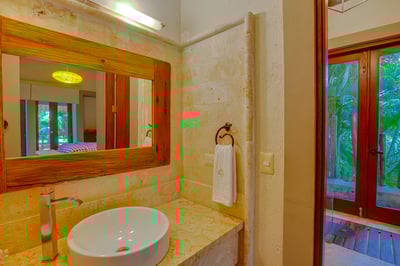 Luxury Villa Photo #47