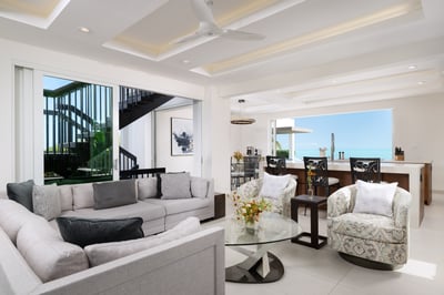 Luxury Villa Photo #12