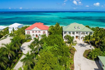 Luxury Villa Photo #32