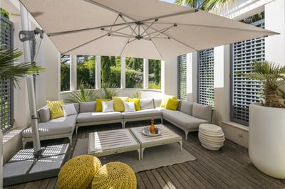 Luxury Villa Photo #7