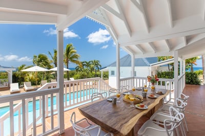 Luxury Villa Photo #18