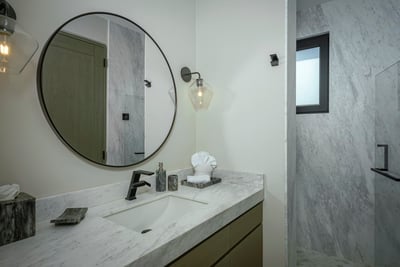 Luxury Villa Photo #32