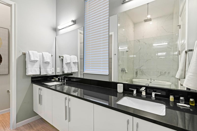 Royal Flush at Villatel Village Solterra