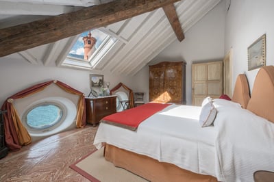 Luxury Villa Photo #50