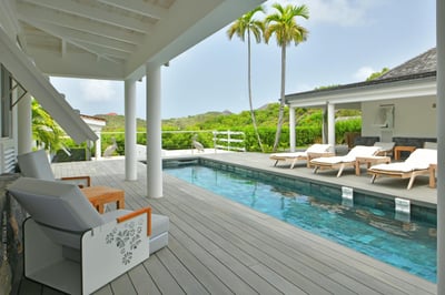 Luxury Villa Photo #11