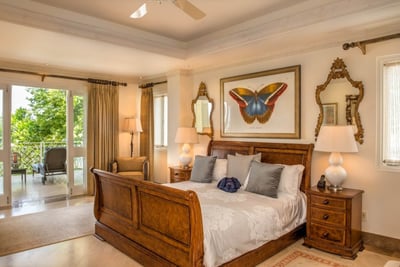 Luxury Villa Photo #15