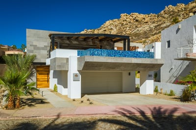 Luxury Villa Photo #14