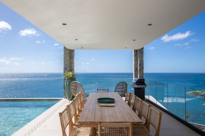 Luxury Villa Photo #9