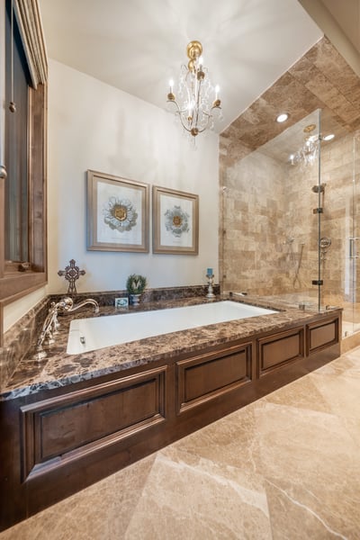 Luxury Villa Photo #24