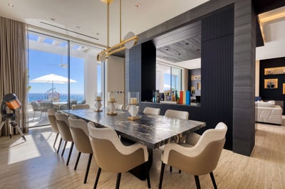 Luxury Villa Photo #29
