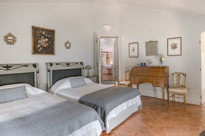 Luxury Villa Photo #88