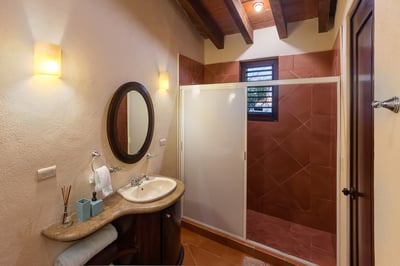 Luxury Villa Photo #44