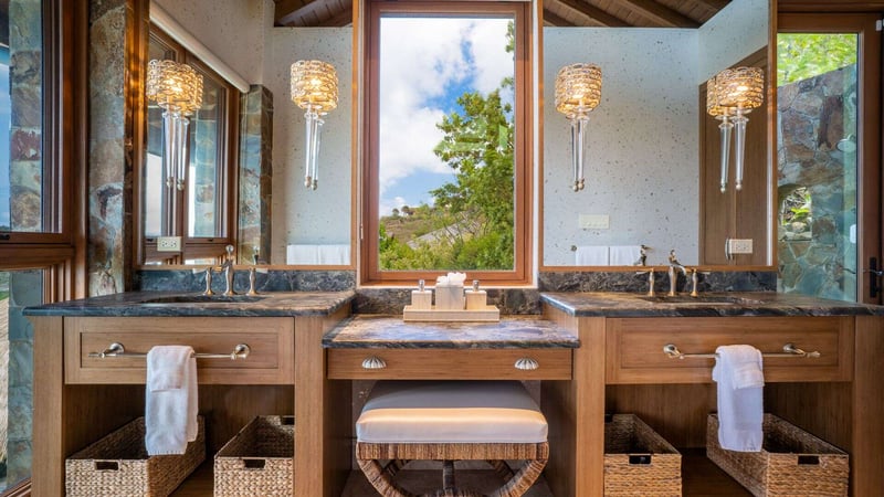 Poseidon's Perch Ridge Villa