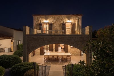 Luxury Villa Photo #13