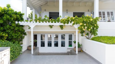Luxury Villa Photo #19