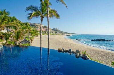 Luxury Villa Photo #5