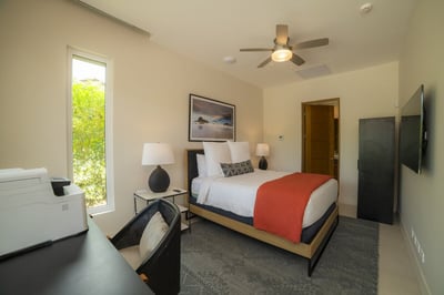 Luxury Villa Photo #49