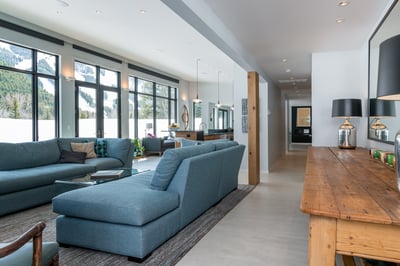 Luxury Villa Photo #13